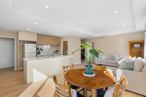 Photo of property in 30 Withers Crescent, Halswell, Christchurch, 8025