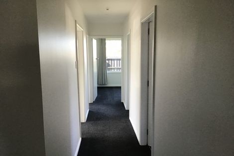 Photo of property in 8 Liverton Crescent, Bishopdale, Christchurch, 8053