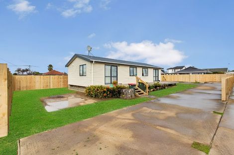 Photo of property in 1/21 York Road, Papatoetoe, Auckland, 2104