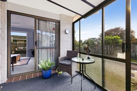 Photo of property in 2/14 Burns Street, Westown, New Plymouth, 4310