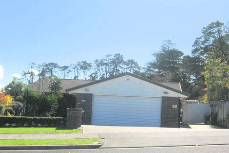 Photo of property in 26 Lochend Place, Highland Park, Auckland, 2010