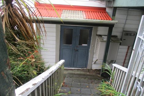 Photo of property in 81 Northland Road, Northland, Wellington, 6012