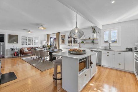 Photo of property in 8 Little Oak Common, Wanaka, 9305