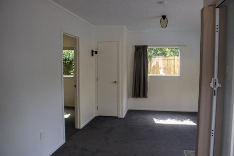 Photo of property in 5 Sullivan Avenue, Mangere Bridge, Auckland, 2022