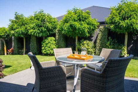 Photo of property in 1 Bargrove Close, Halswell, Christchurch, 8025