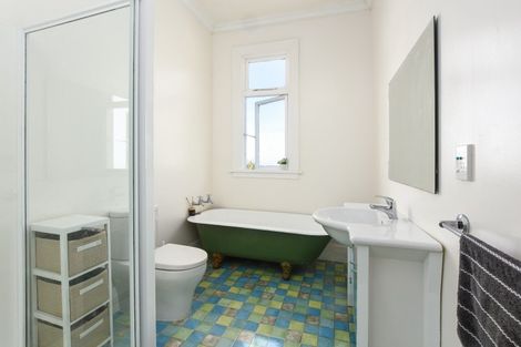 Photo of property in 16 Hart Street, Belleknowes, Dunedin, 9011