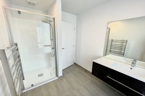 Photo of property in 4/210 Karori Road, Karori, Wellington, 6012