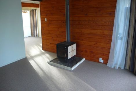 Photo of property in 285 Great North Road, Henderson, Auckland, 0612