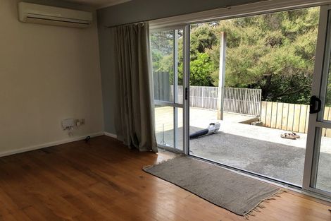 Photo of property in 25 Amundsen Grove, Stokes Valley, Lower Hutt, 5019