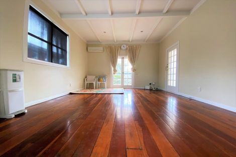 Photo of property in 1 Camden Road, Sandringham, Auckland, 1025