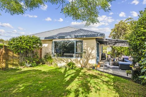 Photo of property in 8 Leigh Place, Paraparaumu Beach, Paraparaumu, 5032