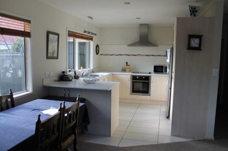 Photo of property in 35 O'dowd Road, Taradale, Napier, 4112