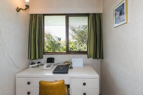 Photo of property in 43a Chambers Street, Havelock North, 4130