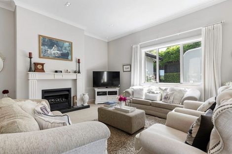 Photo of property in 15 Meadowbank Rise, Bethlehem, Tauranga, 3110