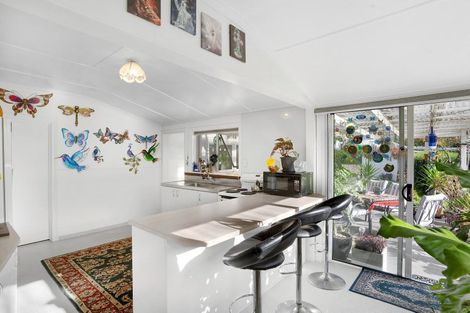 Photo of property in 223 High Street North, Carterton, 5713