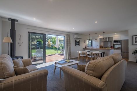 Photo of property in 20 Snowberry Street, Albert Town, Wanaka, 9305