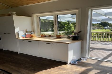 Photo of property in 22 Woven Stone Way, Ohau, Levin, 5570