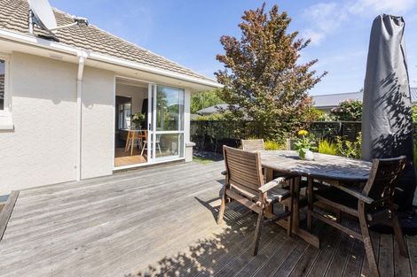 Photo of property in 1/420 Memorial Avenue, Burnside, Christchurch, 8053