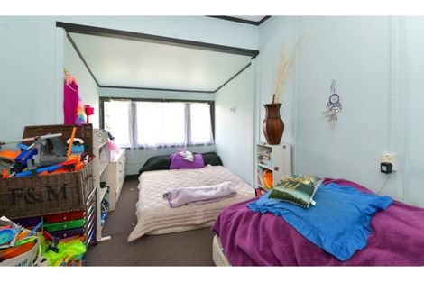 Photo of property in 12 Marie Avenue, Red Beach, 0932