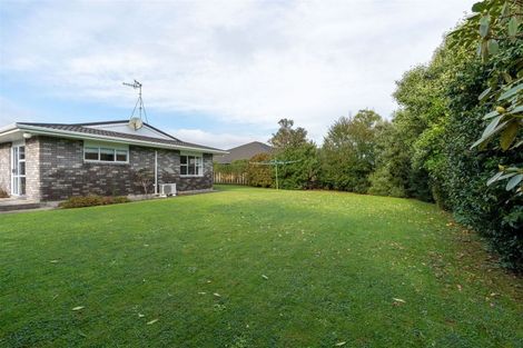 Photo of property in 16 Easton Way, Levin, 5510