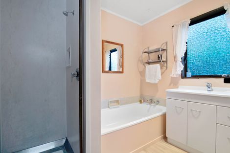 Photo of property in 1b Peachgrove Terrace, Hillcrest, Rotorua, 3015