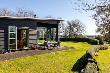 Photo of property in 172 Kaipikari Road Upper, Urenui, 4375