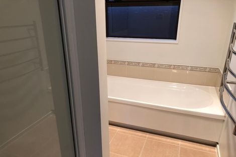 Photo of property in 3 Cranbrook Avenue, Burnside, Christchurch, 8053