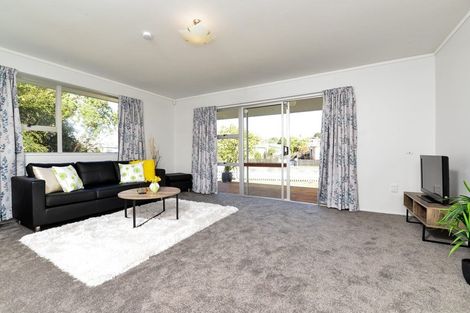 Photo of property in 3 Bradley Place, Nawton, Hamilton, 3200