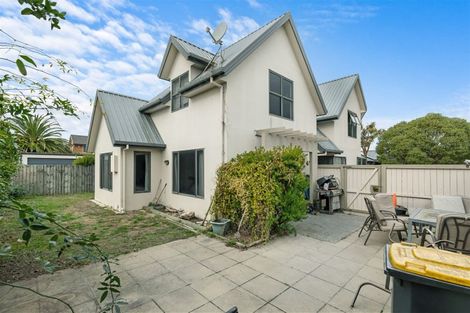 Photo of property in 38 Aston Drive, Waimairi Beach, Christchurch, 8083