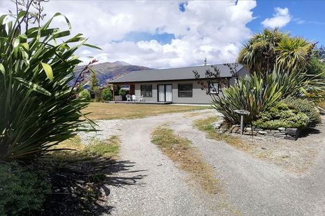 Photo of property in 80a Nichol Street, Lake Hawea, Wanaka, 9382