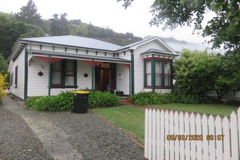 Photo of property in 27 Brook Street, The Brook, Nelson, 7010