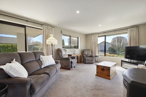 Photo of property in 1 Pimlico Place, Rangiora, 7400