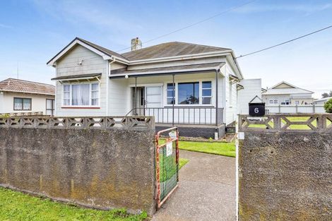 Photo of property in 6 Lincoln Street, Patea, 4520