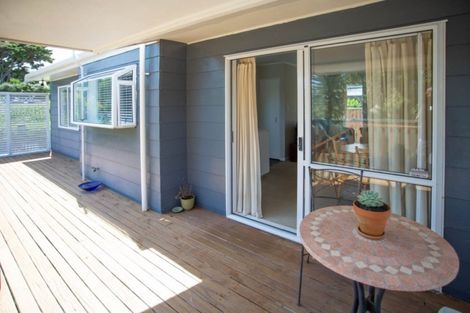 Photo of property in 7a William Street, Waikanae Beach, Waikanae, 5036