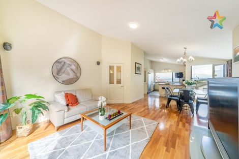 Photo of property in 93 Cedar Street, Maungaraki, Lower Hutt, 5010