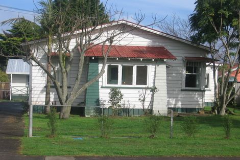 Photo of property in 25a Smiths Avenue, Papakura, 2110