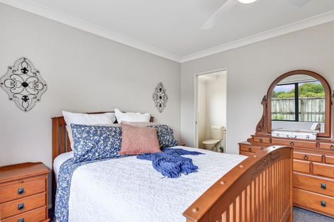 Photo of property in 38 Callum Brae Drive, Rototuna, Hamilton, 3210