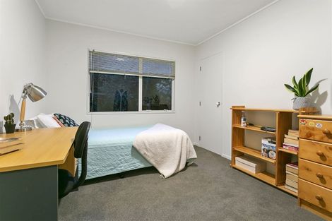 Photo of property in 2/74 Braemar Road, Castor Bay, Auckland, 0620