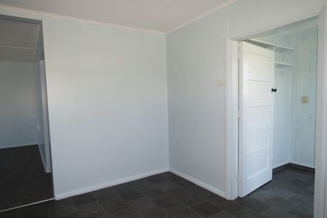 Photo of property in 10-12 Riley Place, Westport, 7825