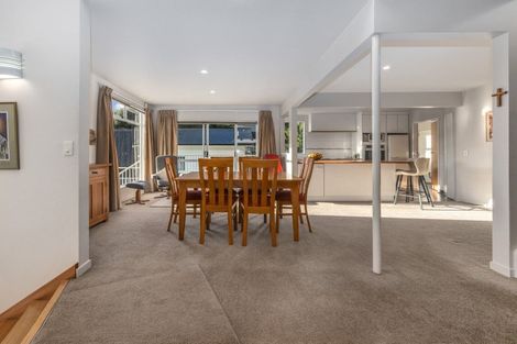 Photo of property in 32 Paremata Crescent, Paremata, Porirua, 5024