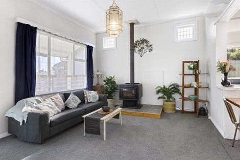 Photo of property in 59 Romilly Street, Westport, 7825