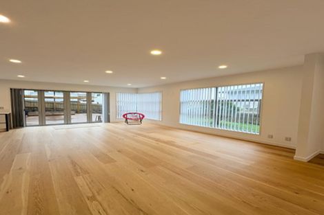 Photo of property in 7 Zara Court, Windsor Park, Auckland, 0632