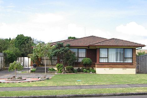 Photo of property in 31 Hedge Row, Sunnyhills, Auckland, 2010