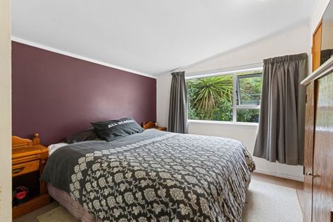 Photo of property in 33 Kiharoa Street, Otaki Beach, Otaki, 5512