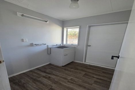 Photo of property in 4 Desmond Place, Bell Block, New Plymouth, 4312