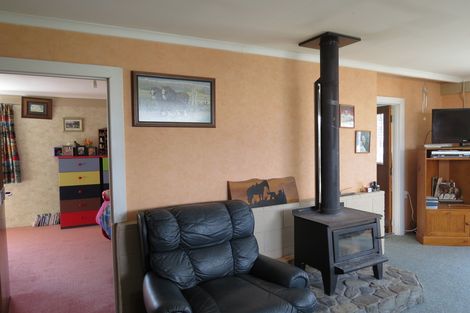 Photo of property in 76 Hakataramea Highway, Waimate, 7977