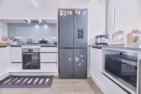 Photo of property in 24 Porowha Road, Westgate, Auckland, 0814