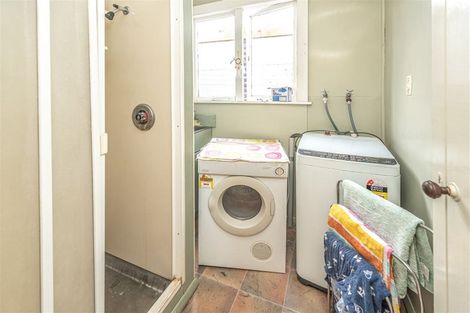 Photo of property in 21 Smith Street, Waverley, 4510