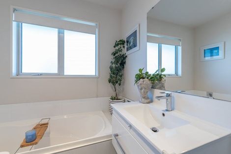 Photo of property in 26 Brightstone Crescent, Aranui, Christchurch, 8061