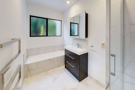 Photo of property in 65 Nevay Road, Miramar, Wellington, 6022